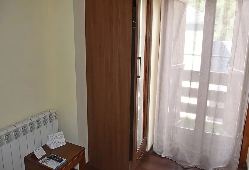 Hotel Sarao 3000