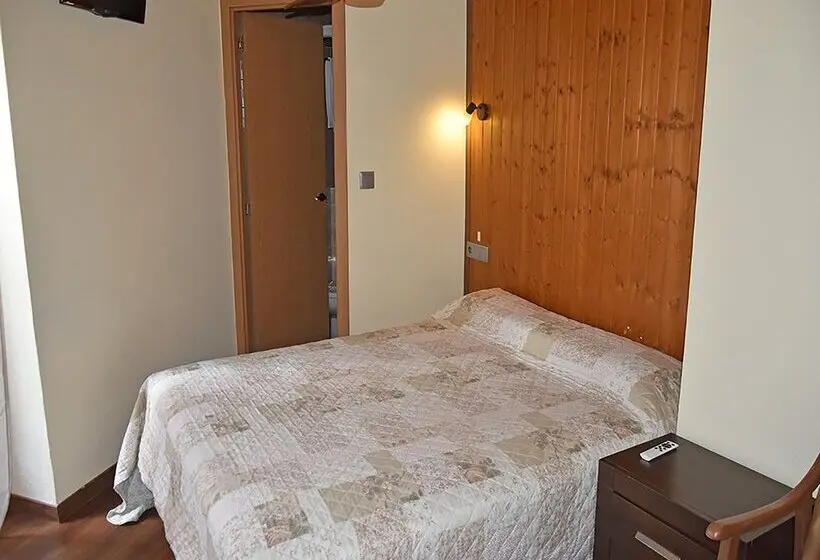 Hotel Sarao 3000