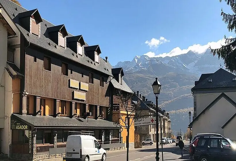 Hotel Sarao 3000