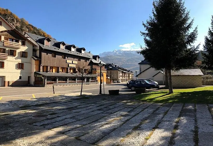 Hotel Sarao 3000