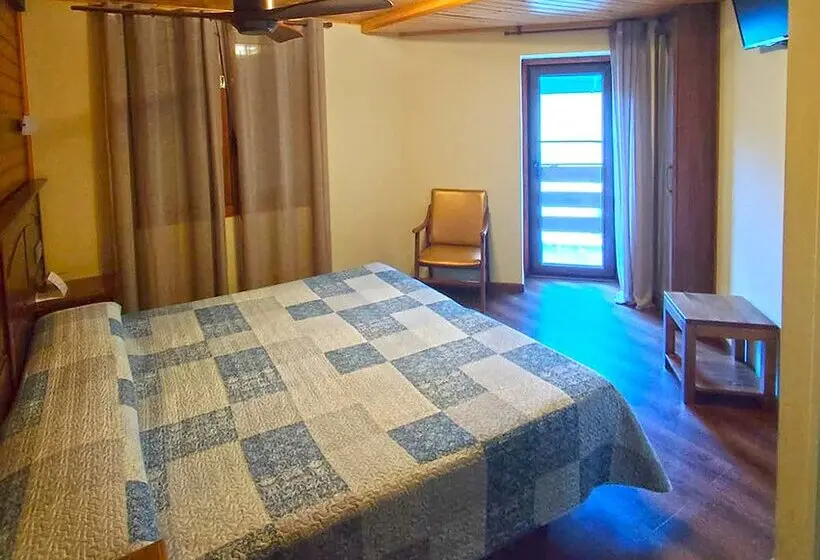 Hotel Sarao 3000