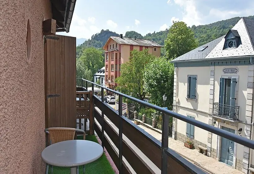 Hotel Sarao 3000