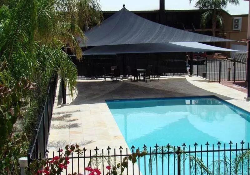 モーテル Diplomat Hotel Alice Springs