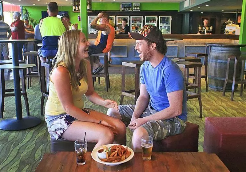 モーテル Diplomat Hotel Alice Springs