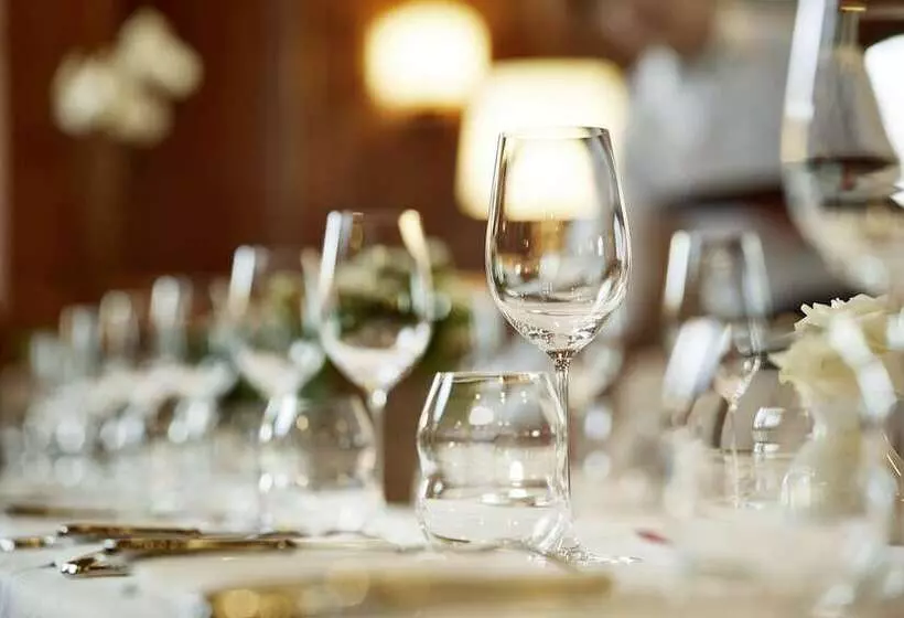 Отель Alpenrose Kufstein