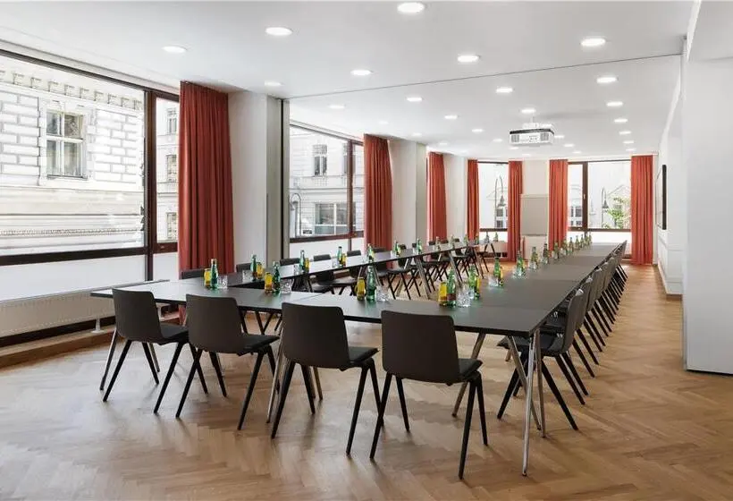 هتل Astoria Wien