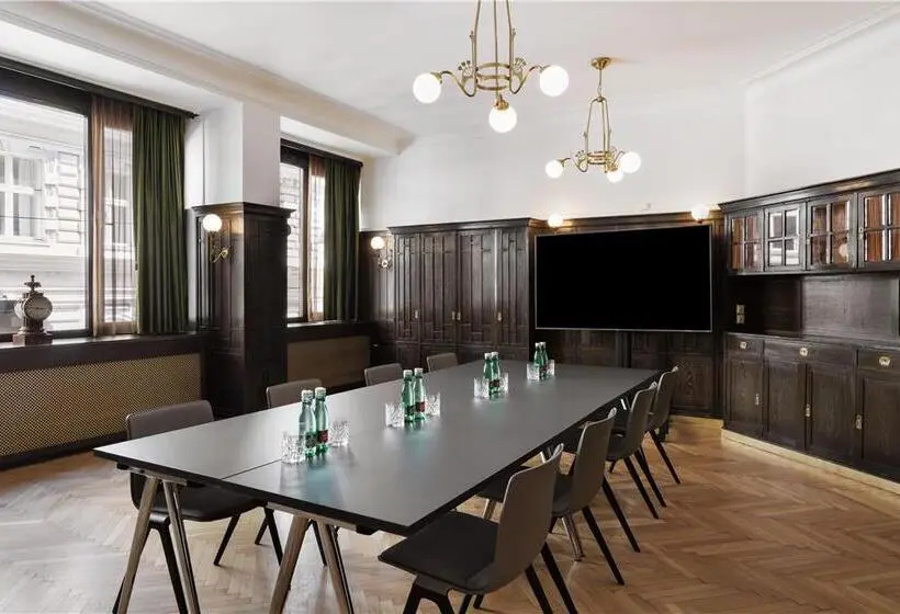 هتل Astoria Wien