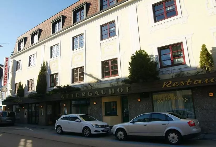 Отель Attergauhof