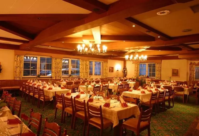 Отель Attergauhof