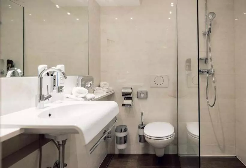 Отель Bon Alpina