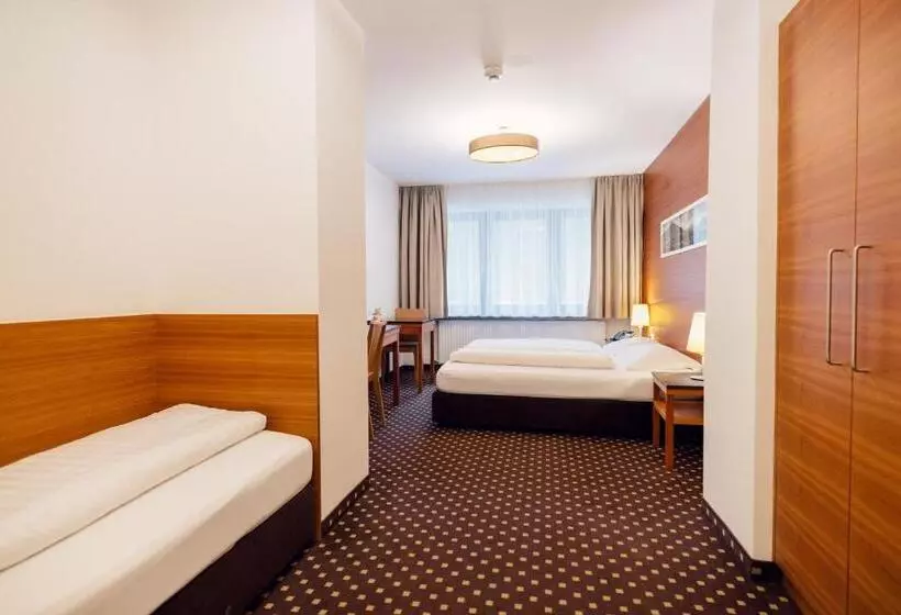 Отель Bon Alpina