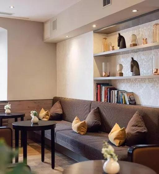 Отель Bon Alpina