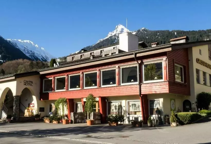 ホテル Cresta Tschagguns Montafon