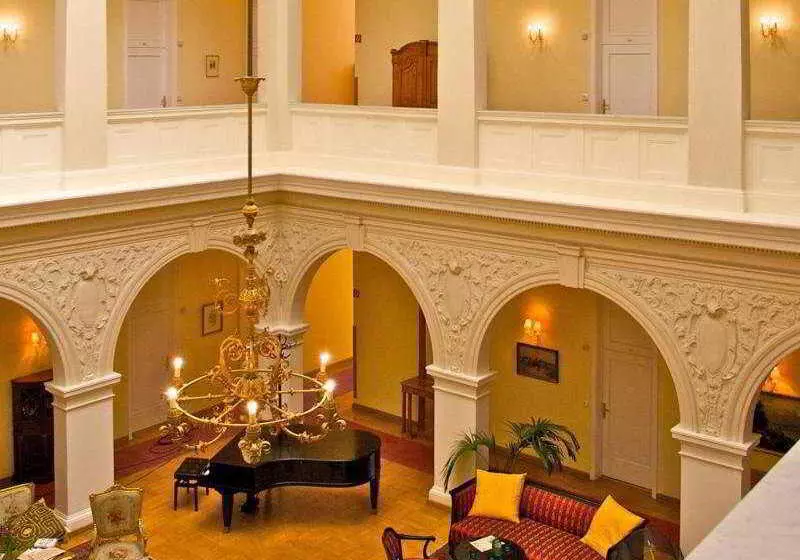 ホテル Das Gutenbrunn Thermen & Sport