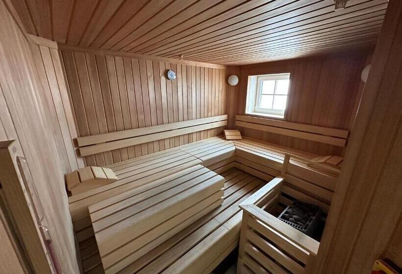 Отель Enzian   Adults Only