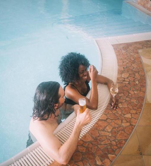 Отель Enzian   Adults Only