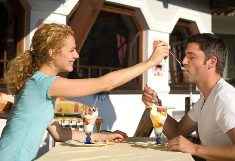 Erlebnishotel Kitzbühler Horn