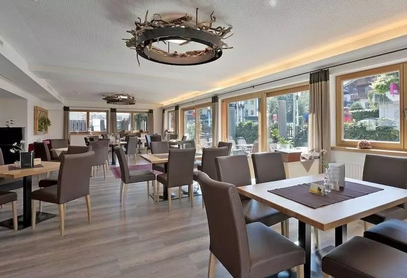 ホテル Hochfilzer