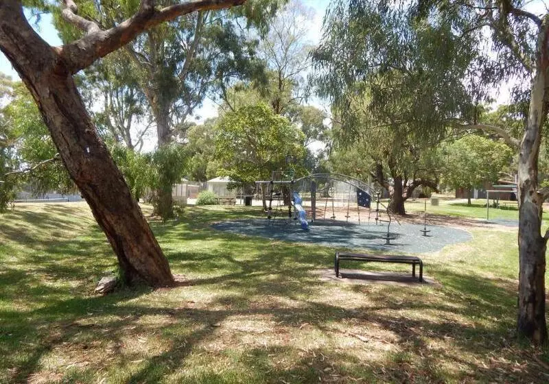 Отель Jacksons Motor Inn