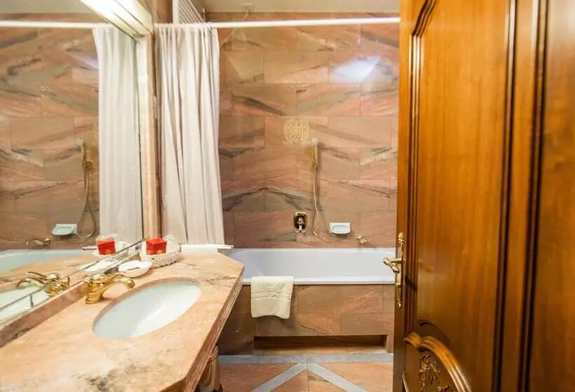 호텔 Palais Porcia