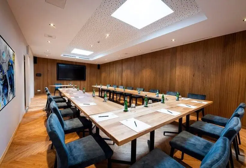 בית מלון כפרי Sailer