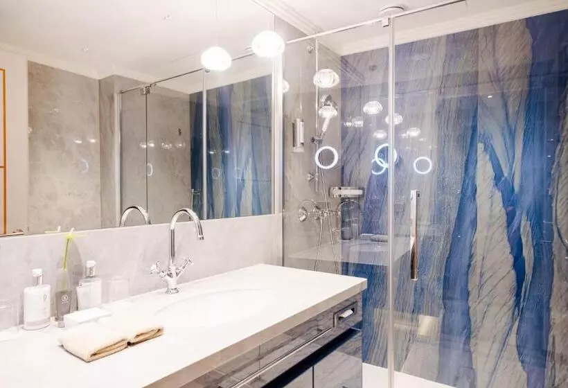 Отель Schloss Seefels