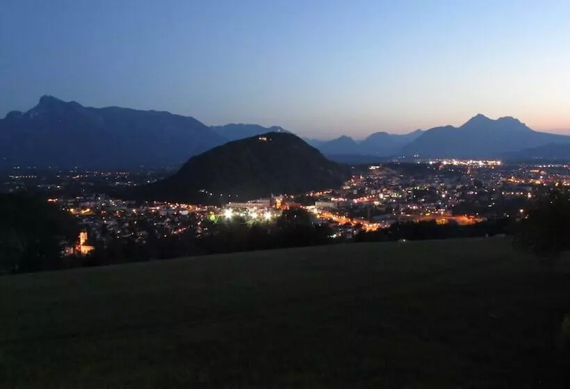 هتل Schöne Aussicht