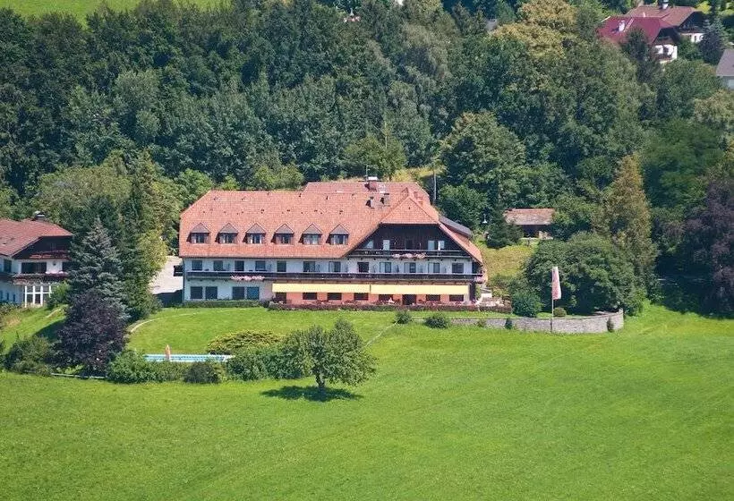 هتل Schöne Aussicht