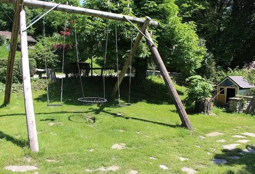 هتل Schöne Aussicht