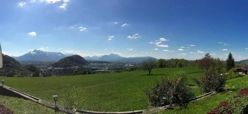 هتل Schöne Aussicht
