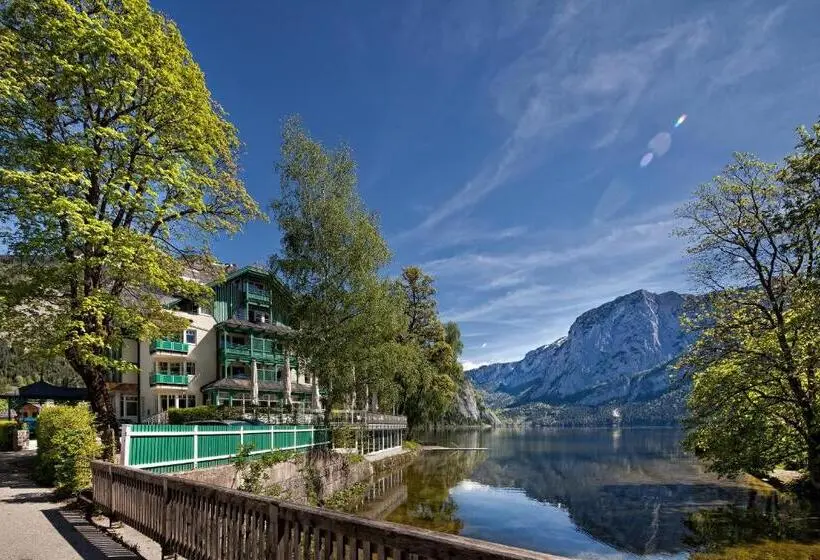 ホテル Seevilla Altaussee