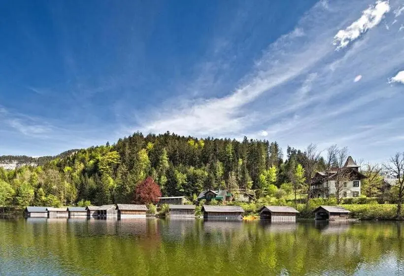 ホテル Seevilla Altaussee