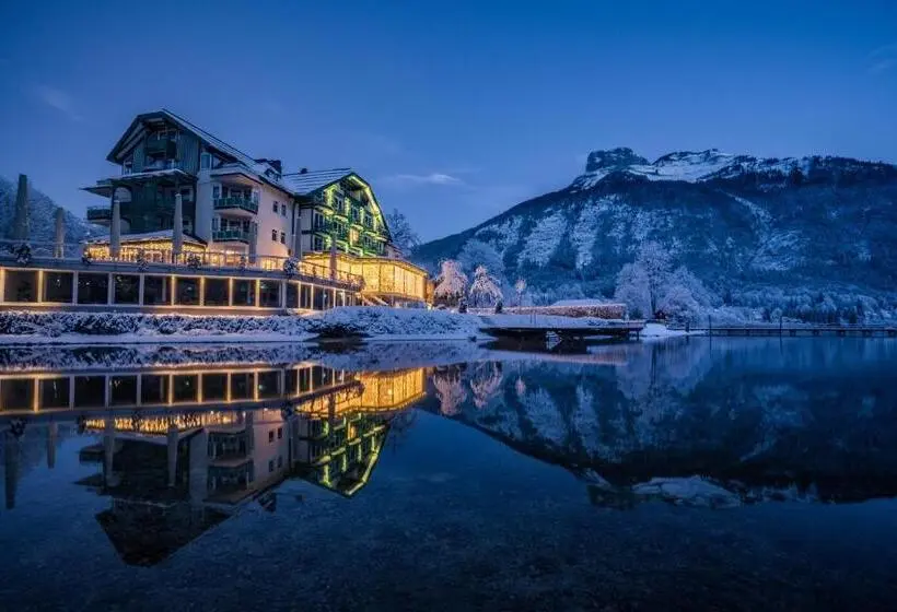 ホテル Seevilla Altaussee