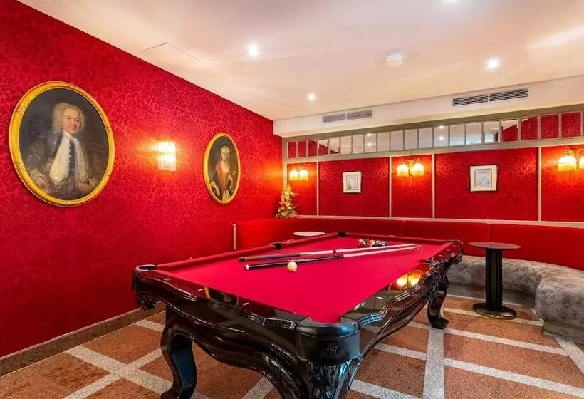 Theaterhotel & Suites Wien