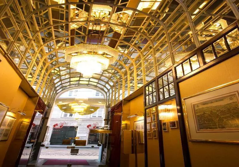 Theaterhotel & Suites Wien