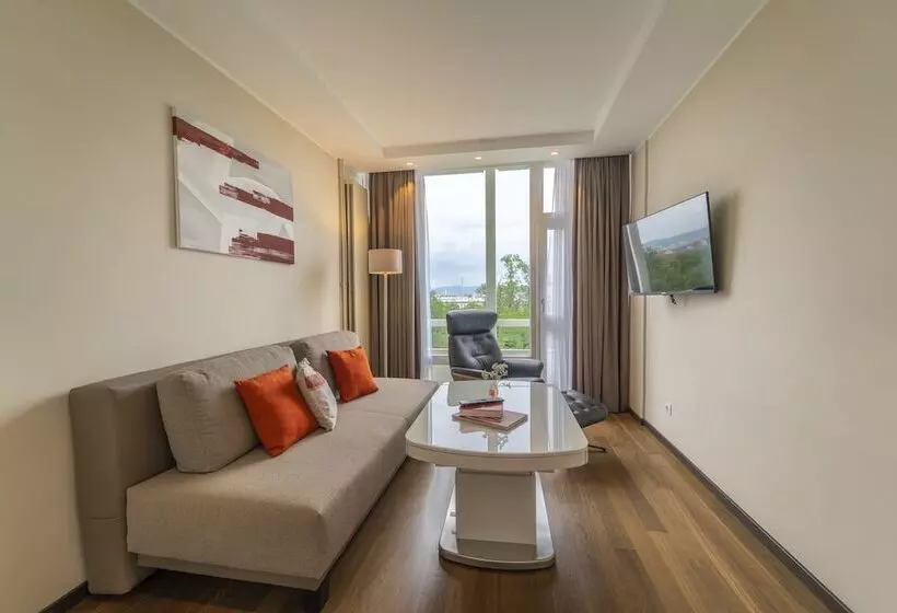 호텔 Pakat Residences