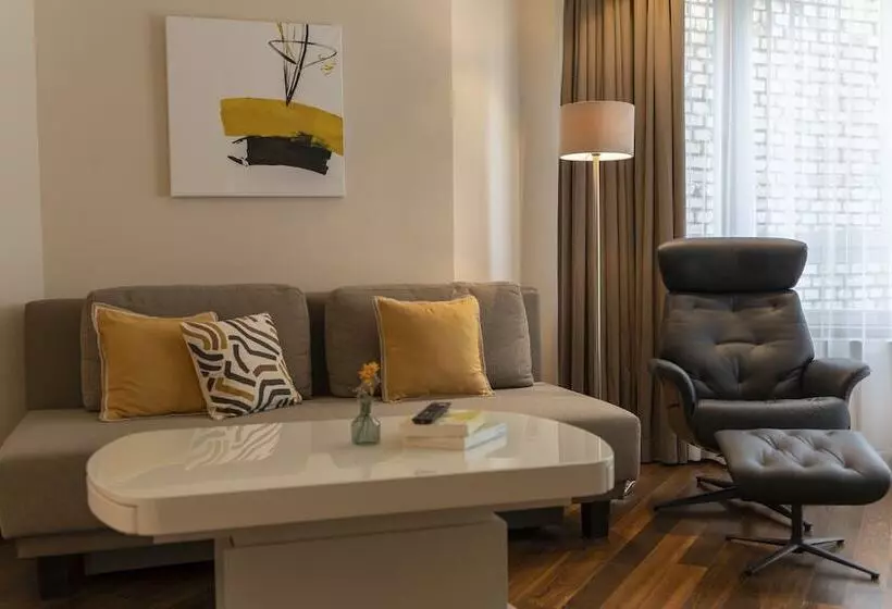 호텔 Pakat Residences