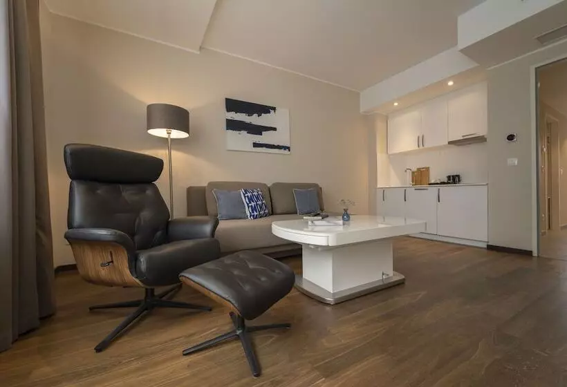 호텔 Pakat Residences