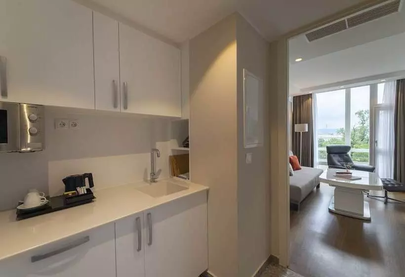 호텔 Pakat Residences