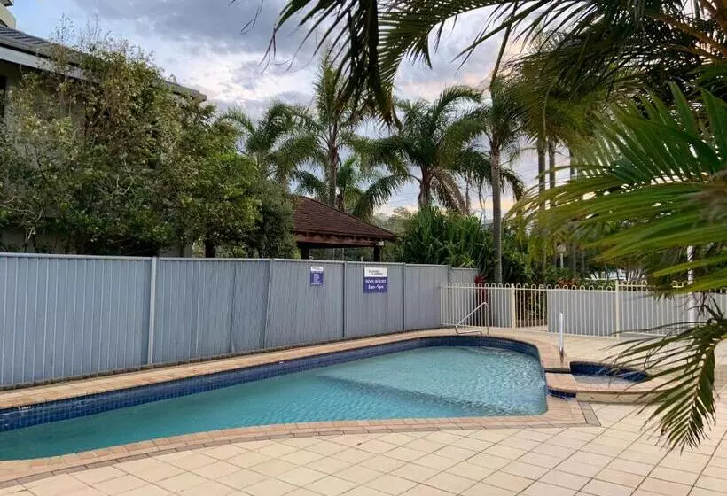 Burleigh Gardens North Hi Rise Holiday Apartments