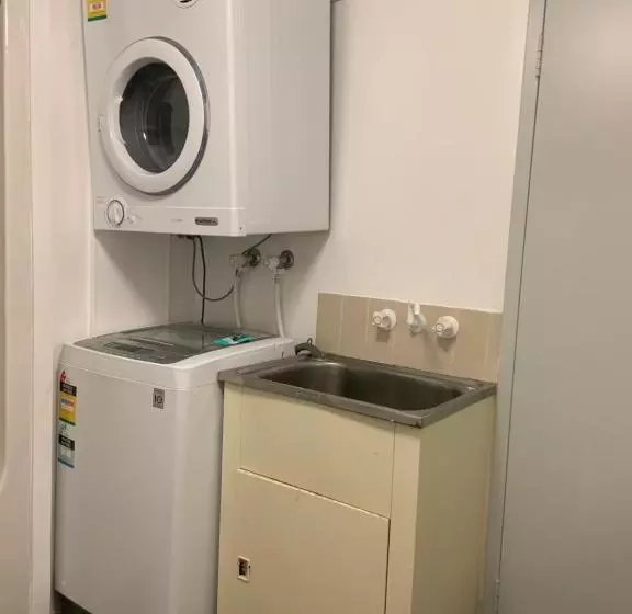 Burleigh Gardens North Hi Rise Holiday Apartments