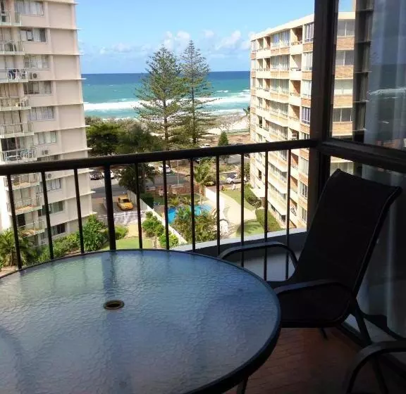 Burleigh Gardens North Hi Rise Holiday Apartments