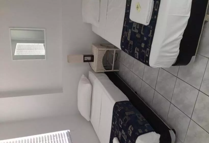 Burleigh Gardens North Hi Rise Holiday Apartments