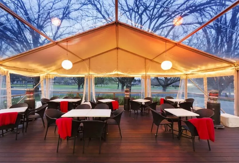 Forrest Hotel & Apartments