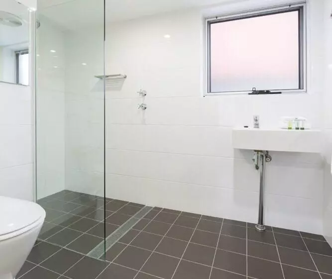 Forrest Hotel & Apartments