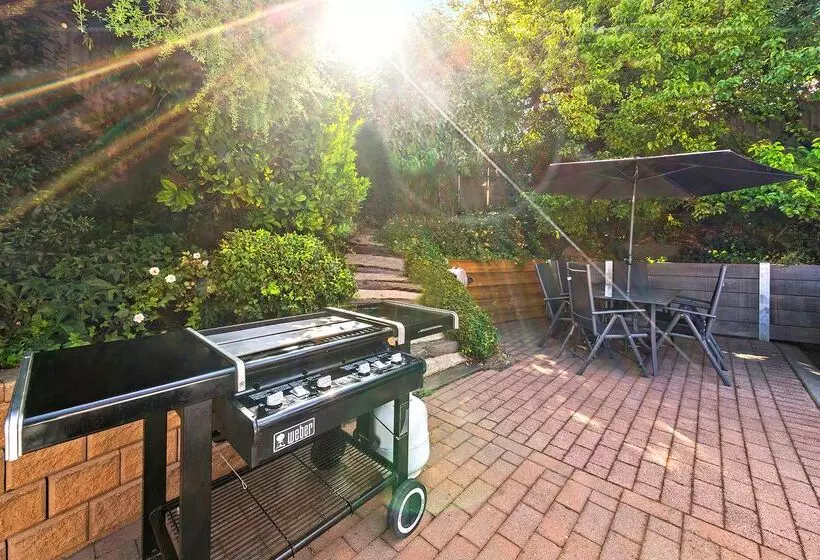 酒店 Cathedral Motor Inn