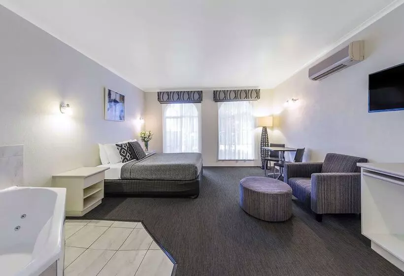 酒店 Cathedral Motor Inn