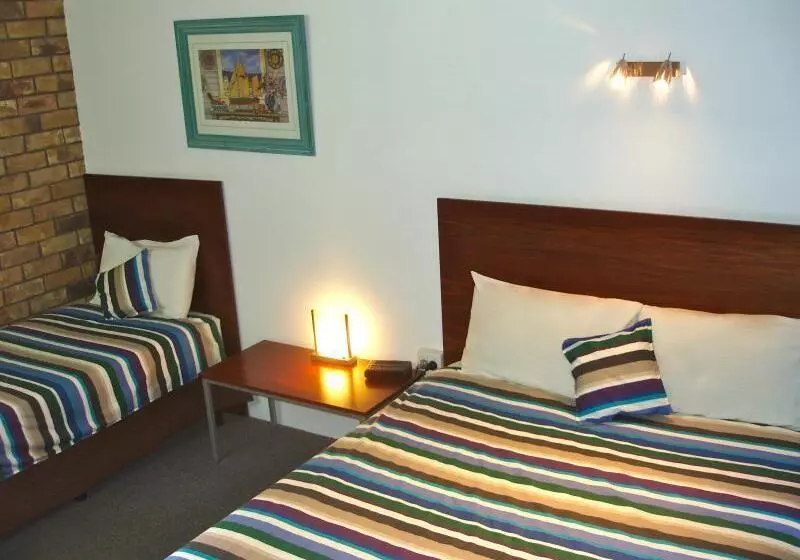 호텔 Burke & Wills Motor Inn