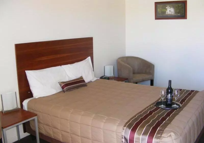 호텔 Burke & Wills Motor Inn