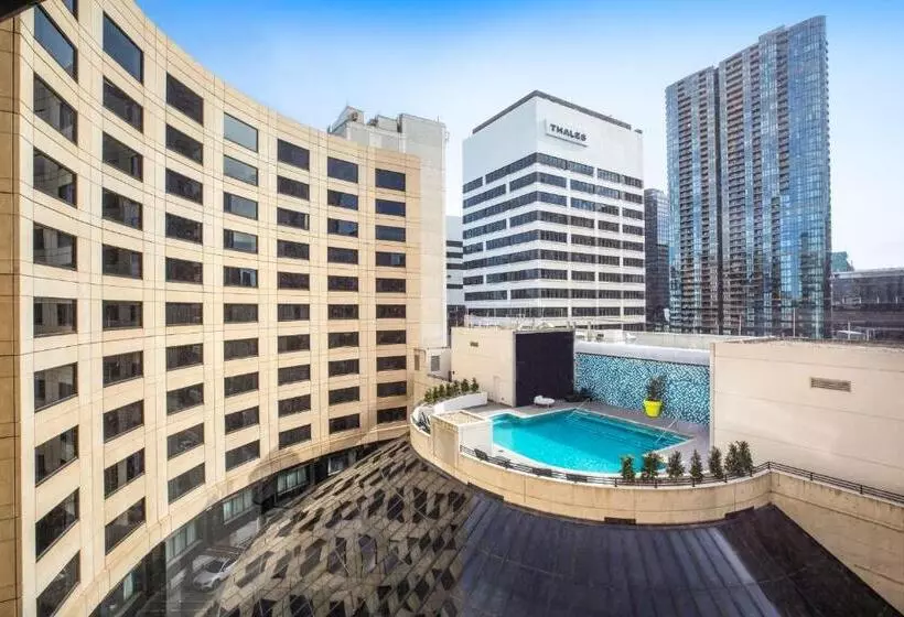 Отель Crowne Plaza Melbourne, An Ihg